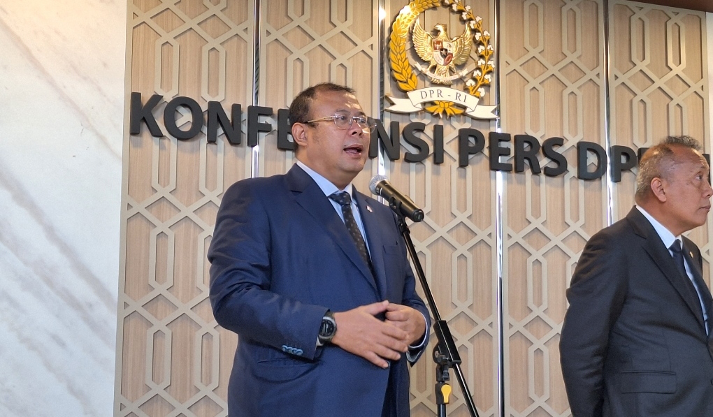 Tanggapi Kekhawatiran Pasar, DPR Minta Publik Beri Kepercayaan ke BI Usai Pergantian Deputi Gubernur