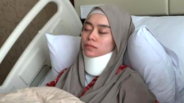 Rizky Billar Bikin Tulang Leher Lesty Kejora Bergeser Setelah Dibanting di Kamar Mandi