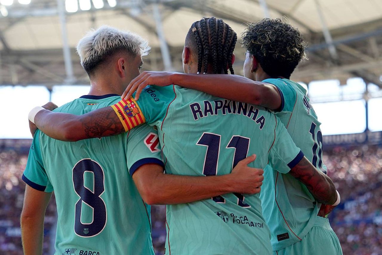 3 Highlight Kemenangan Barcelona atas Levante, Xavi Espart Layak Jadi Starter