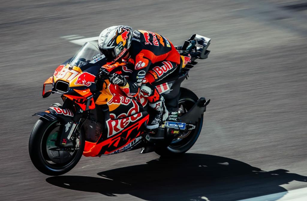 Pedro Acosta Luapkan Frustrasi: RC16 2025 Belum Kompetitif di MotoGP Silverstone