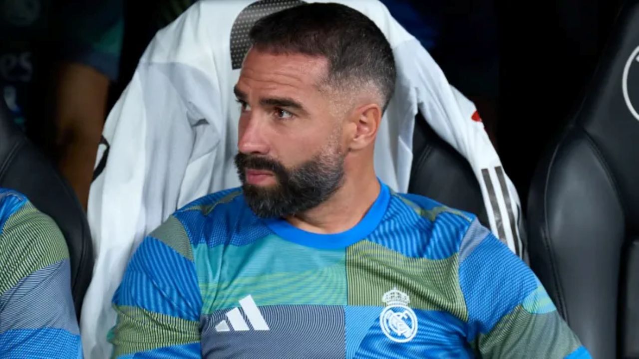 Carvajal Terus Dicadangkan Real Madrid Meski Fit, Ini Penjelasan Arbeloa