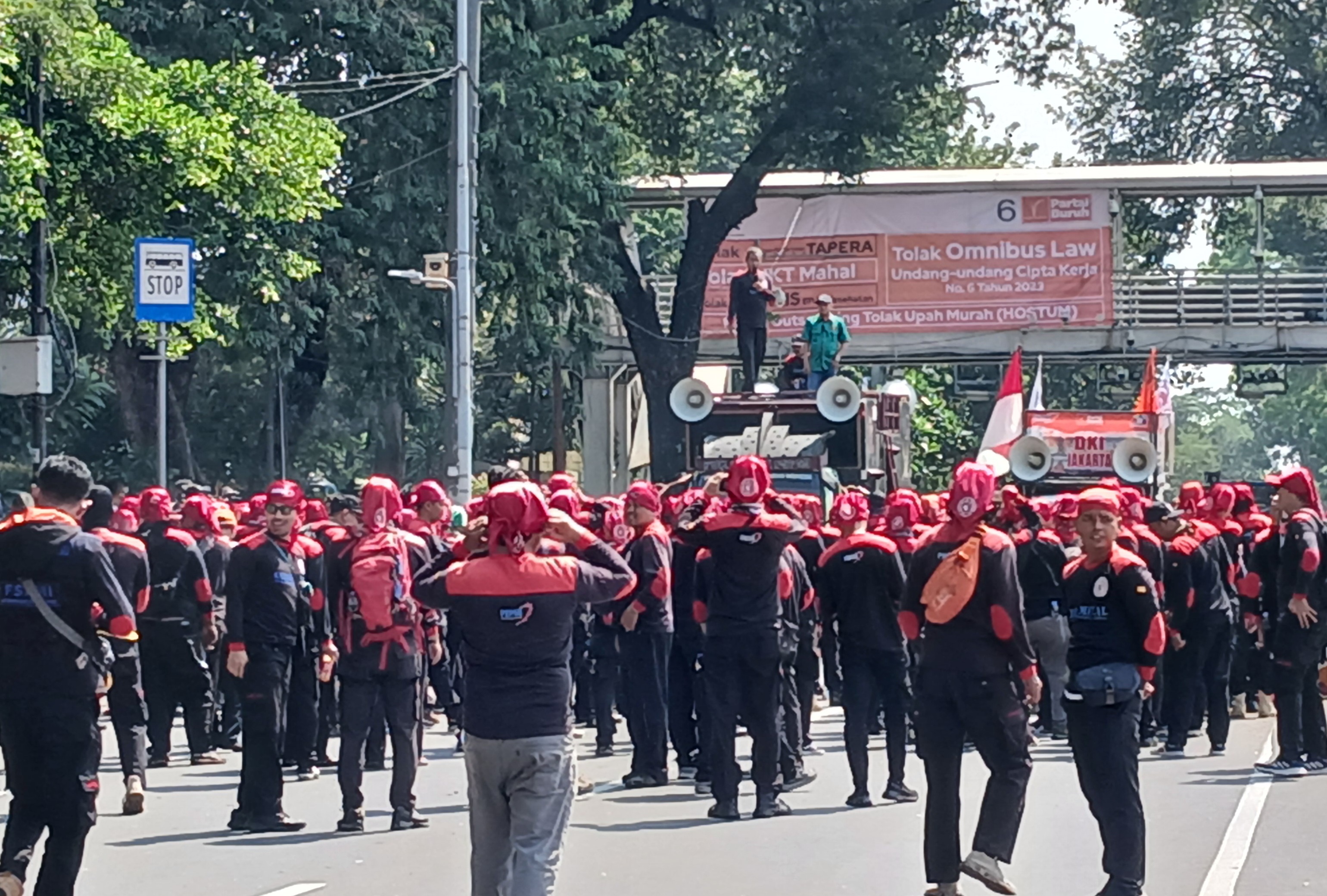 Ribuan Buruh Geruduk Gedung DPR Besok, Tuntut Dewan Tak Ubah Putusan MK tentang Pilkada