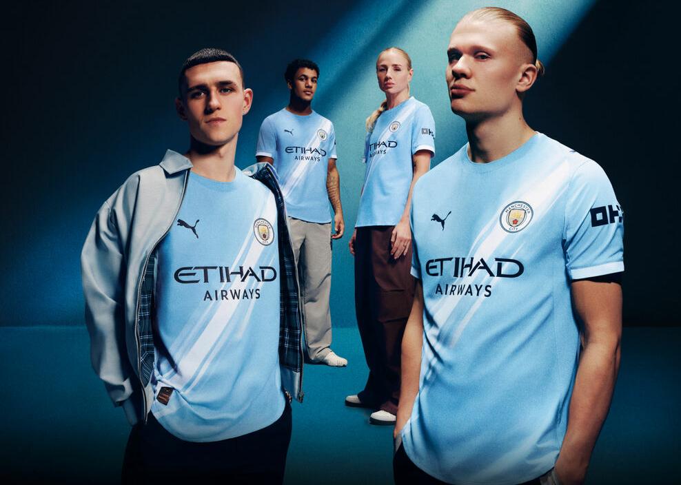 Menengok Jersey Baru Manchester City 2025-26, Nostalgia 70-an Bertemu Teknologi Masa Depan