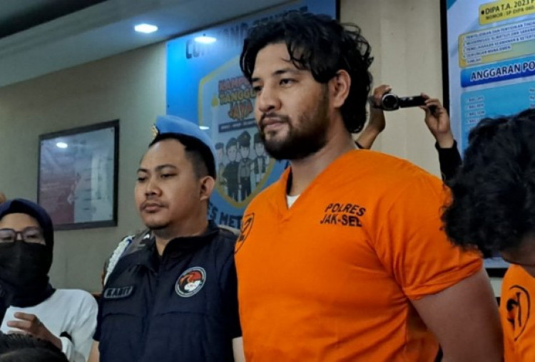 Sidang Eksepsi Kasus Narkoba Ammar Zoni Ditunda Hingga 13 November 2025