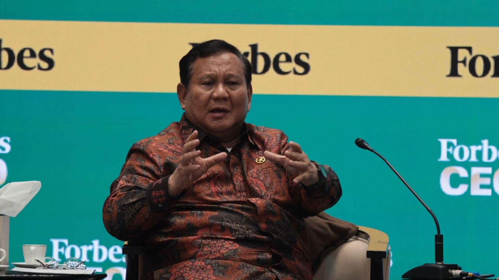 Prabowo Buka-Bukaan di Forbes: Ada 1.000 Tambang Ilegal dan 5 Juta Hektare Sawit Langgar Hukum!