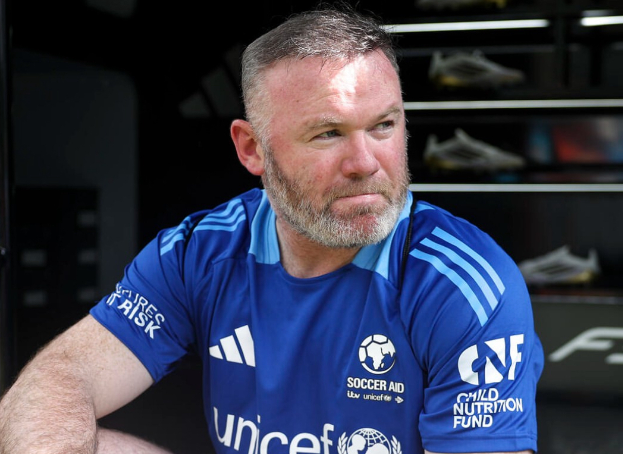 Wayne Rooney Soroti Dua Keputusan Transfer MU: Kegagalan Datangkan Donnarumma, Pembelian Panik Lammens