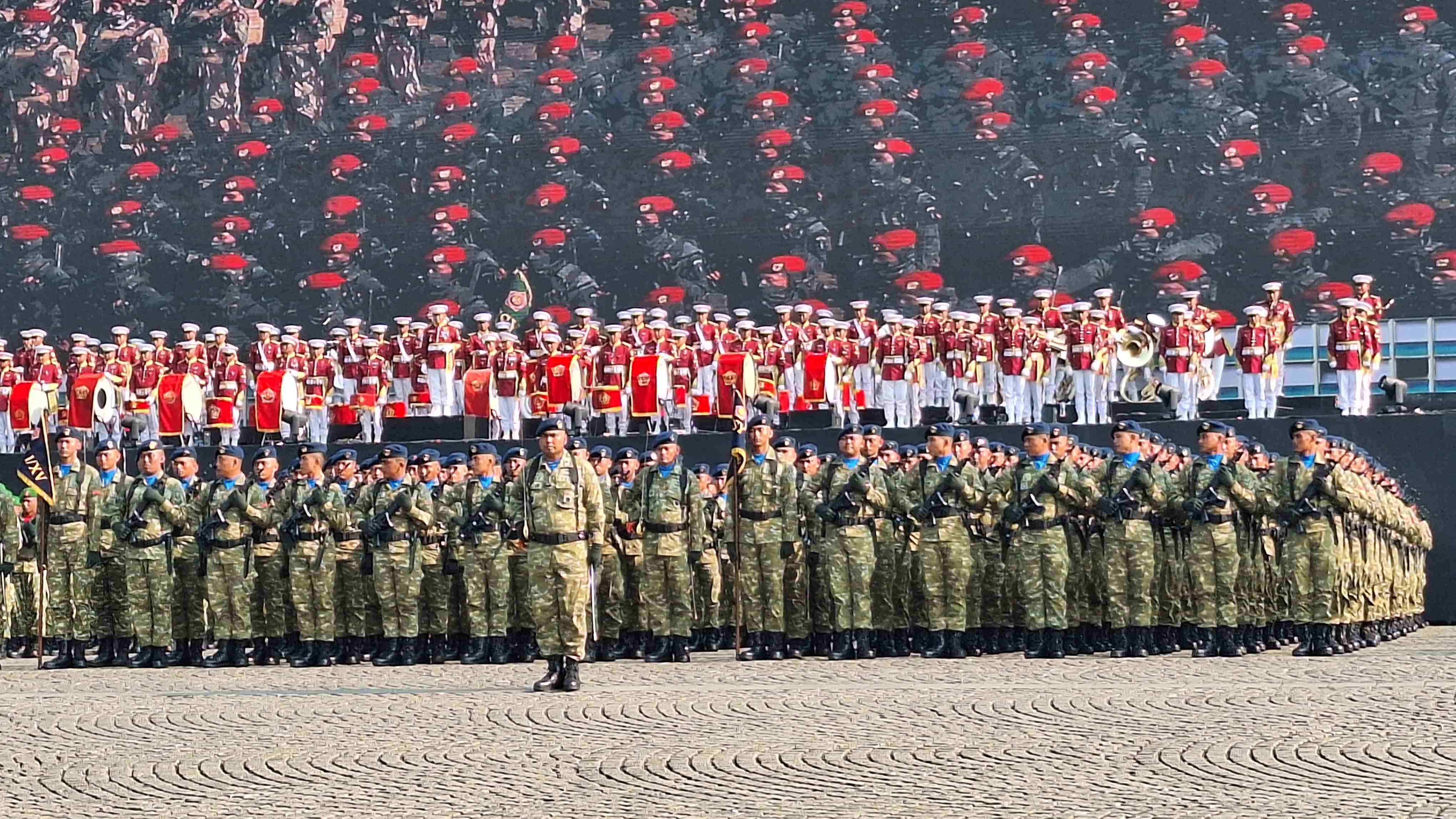 Tugas TNI Berat, Prabowo: Banyak Kekayaan Indonesia Diambil Asing