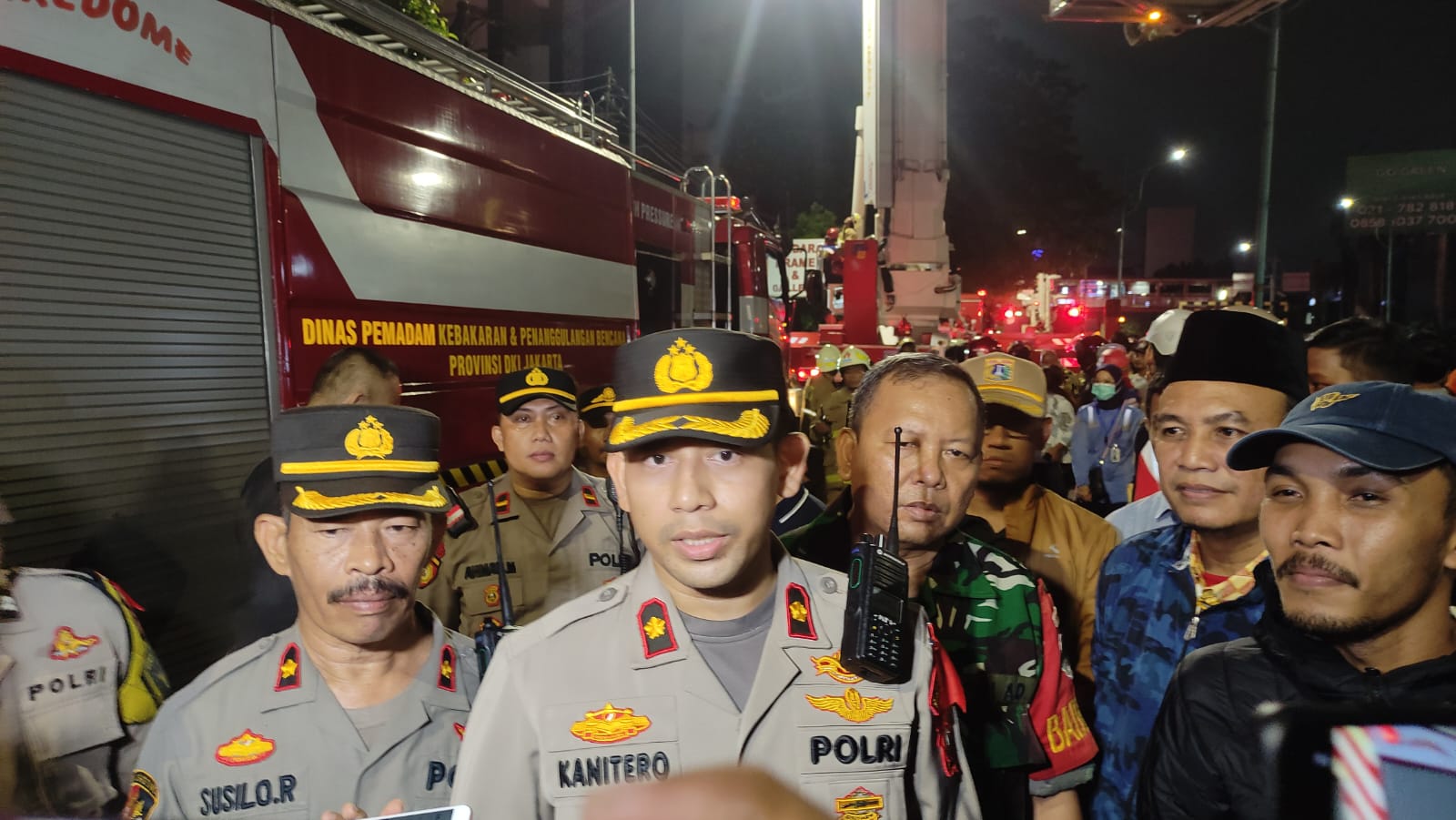 Toko Bingkai Kebakaran, 5 Karyawan Luka Bakar