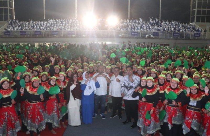 Dukungan untuk Guru TK, Bupati Gresik Siapkan Rp 7 Miliar Insentif Non Sertifikasi