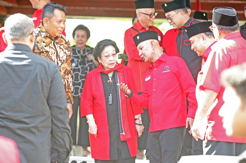 PDIP Jatim Salurkan 403 Sapi dan 1.410 Paket Daging Kurban di Iduladha 1446 H