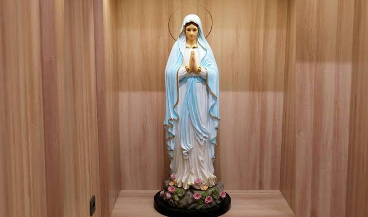 Pengrajin Patung Yesus dan Bunda Maria Sepi Orderan Jelang Perayaan Natal 2024: Semakin Drop