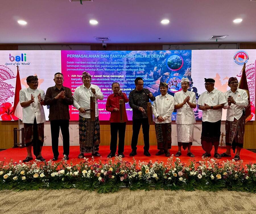 Lahan Bali Susut 700 Hektare per Tahun, Koster Ungkit Alih Fungsi
