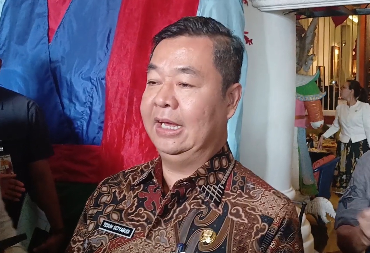 Teguh Setyabudi Pastikan Kebutuhan Dasar Korban Kebakaran Kemayoran Terpenuhi