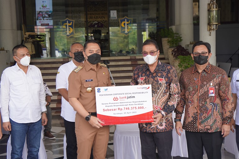 Bank Jatim Sumbang Rp 1,6 Miliar  untuk Pemkot Surabaya