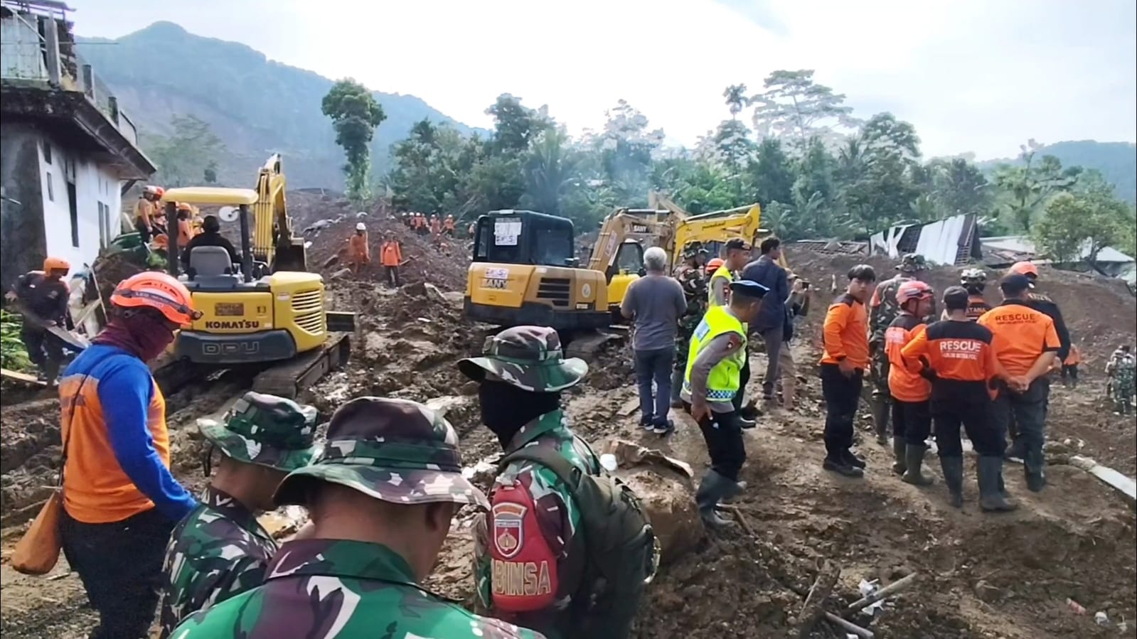 Hari Kelima Pencarian Longsor Situkung, 700 Personel Dikerahkan, 25 Warga Masih Hilang