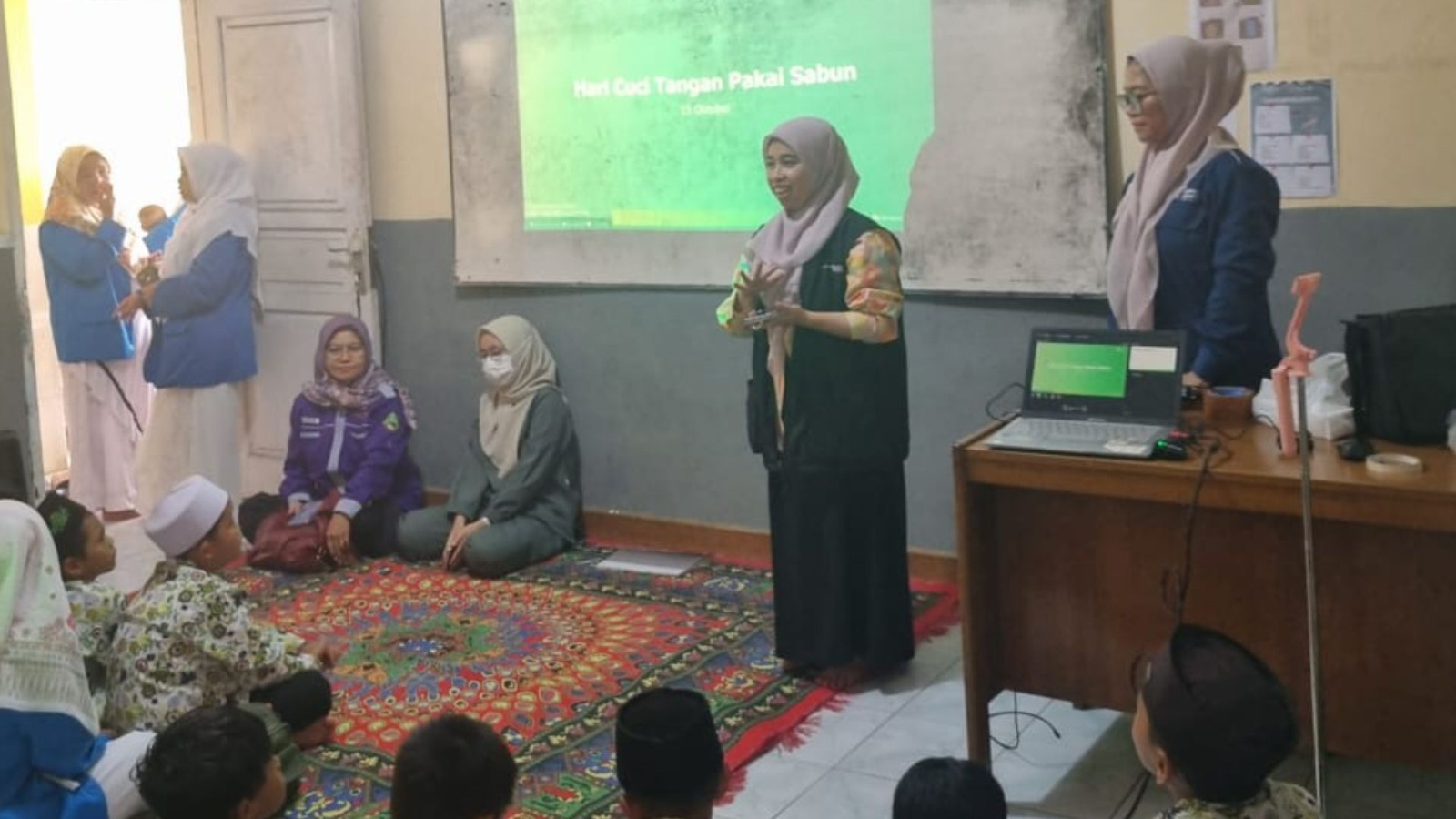 LKC Dompet Dhuafa Ajak Siswa Sukabumi Biasakan Cuci Tangan Sejak Dini