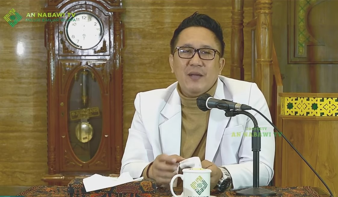 Dr Cahyono Sarankan Banyak Minum Air Putih di Pagi Hari, Tapi Begini Cara yang Benar!