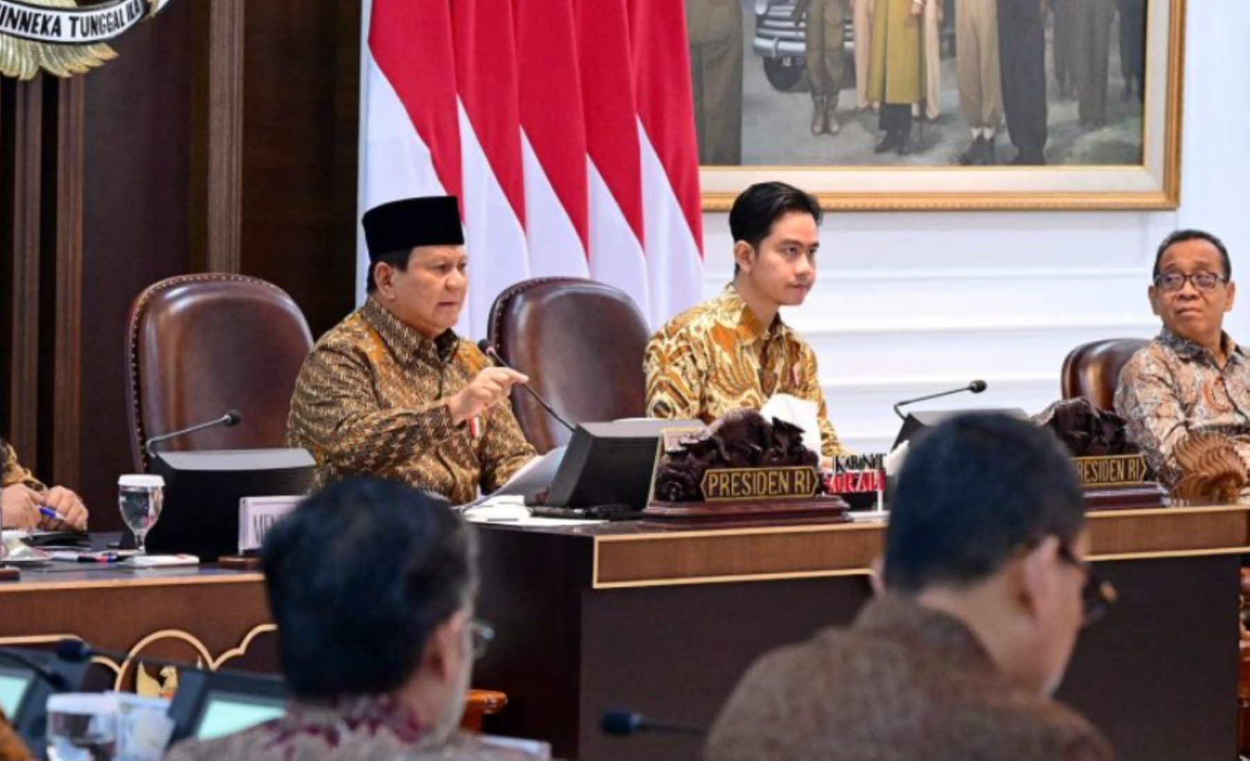 Sidang Perdana Kabinet Paripurna, Prabowo Subianto Minta Menteri Tekankan Kerja Sama Tim dan Efisiensi 