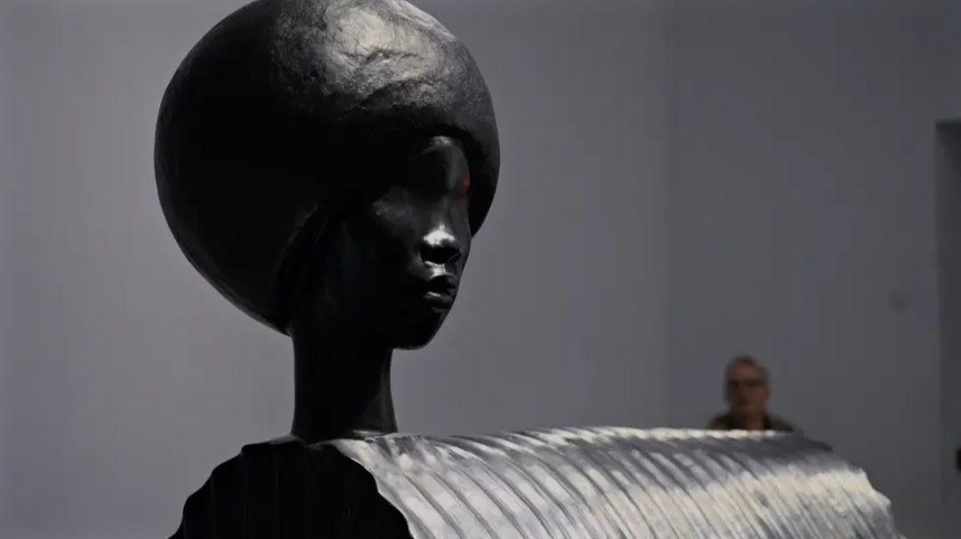 Tur di Tate Modern Tantang Stereotip Seni Afrika