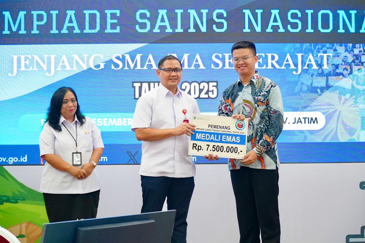 Pemprov Beri Bonus Pada Puluhan Siswa Asal Jatim Peraih Medali OSN 2025