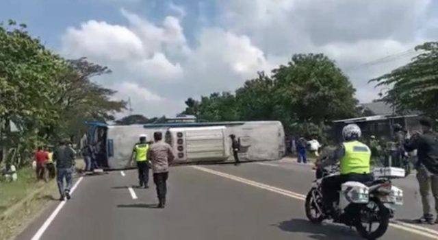 Gegara Lalai, Sopir Bus Sugeng Rahayu Jadi Tersangka Usai Alami Kecelakaan di Jalan Raya Madiun