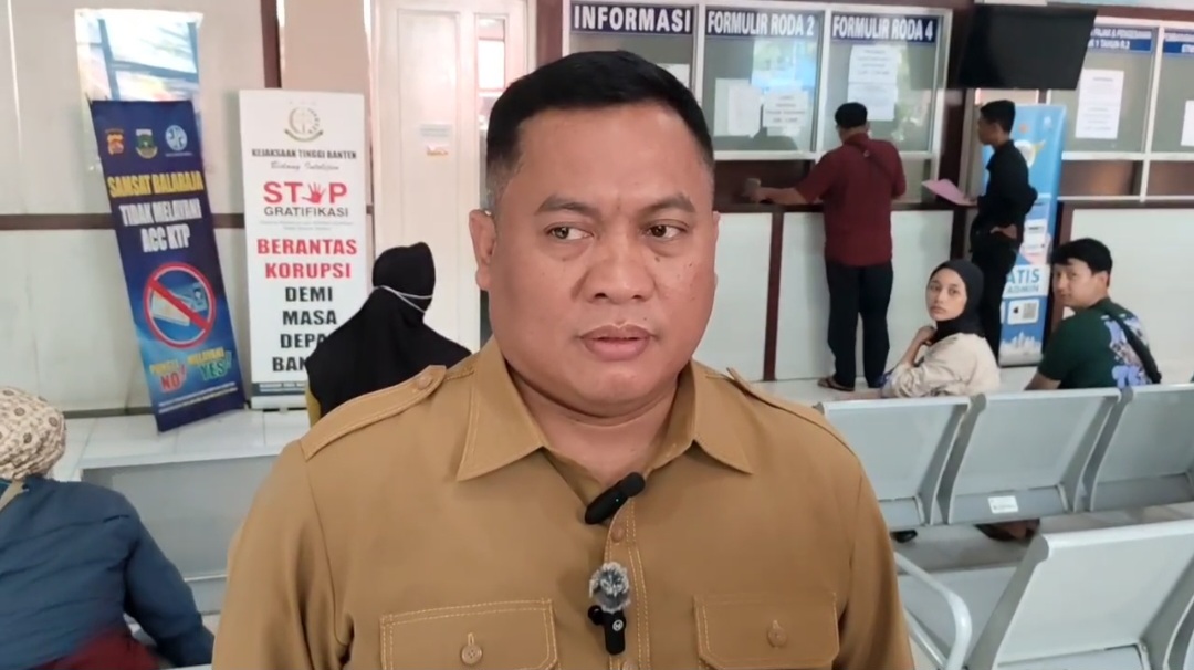 Beredar Video Dugaan Pungli di Samsat Balaraja Tangerang, Kepala Samsat Kekeuh Membantah!