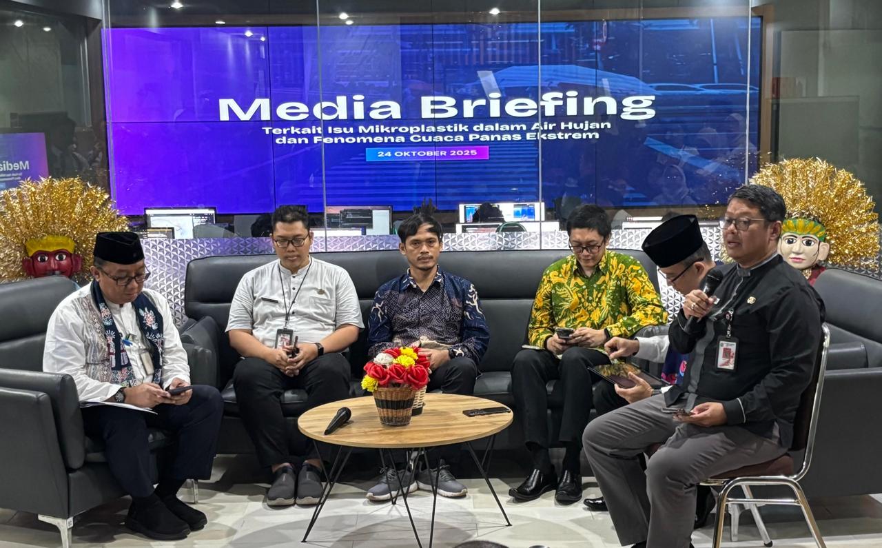 Tangani Mikroplastik dalam Air Hujan, Pemprov DKI Perkuat Pengendalian Lingkungan