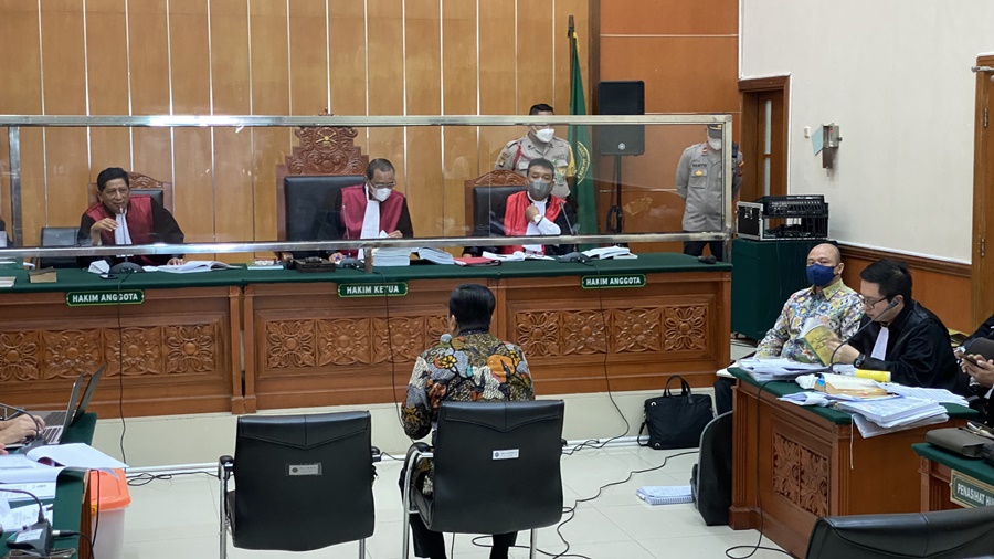 Teddy Minahasa Mengaku Pusing Dengar Kesaksian Saksi Ahli BNN