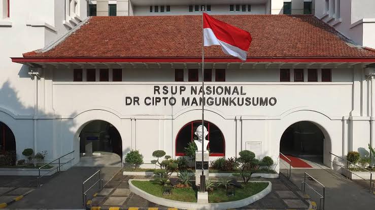 Mata Andrie Yunus Iskemia, RSCM Tempuh Prosedur Bedah Multidisiplin
