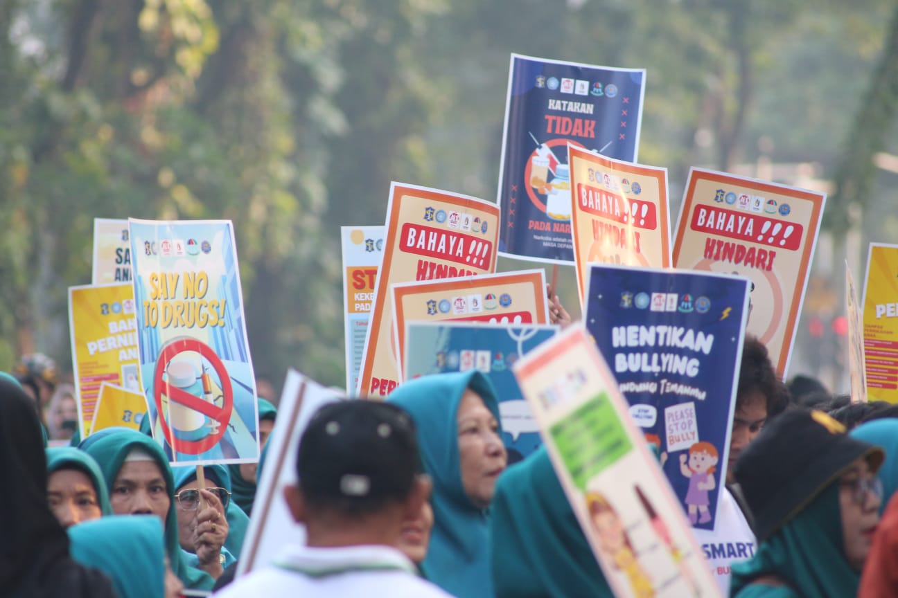 Pemkot Surabaya Kampanyekan Stop Perkawinan Anak di CFD Taman Bungkul