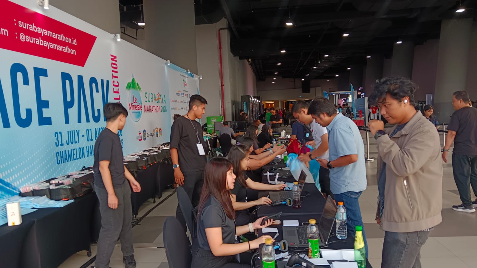 Race Pack Collection Surabaya Marathon 2026 Day 1, Ada Talk Show Kesehatan!