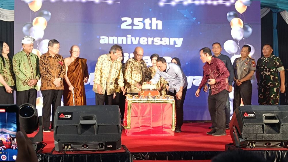 25 Tahun Vihara Dhammajaya: Tempat Eri Cahyadi Menemukan Sosok Guru dan Ayah