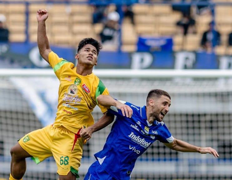 Gaya Main Wonderkid Persebaya Dikritik Netizen, Ini Penjelasan Edu!