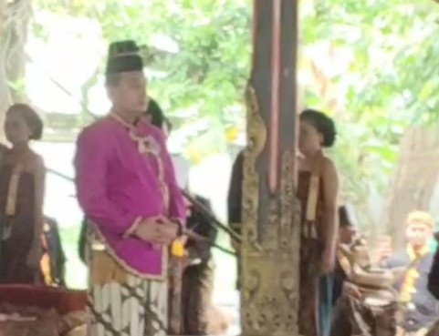 Sabda Dalem Dibacakan, Prosesi Jumenengan Pakubowono XIV Berlangsung Khidmat