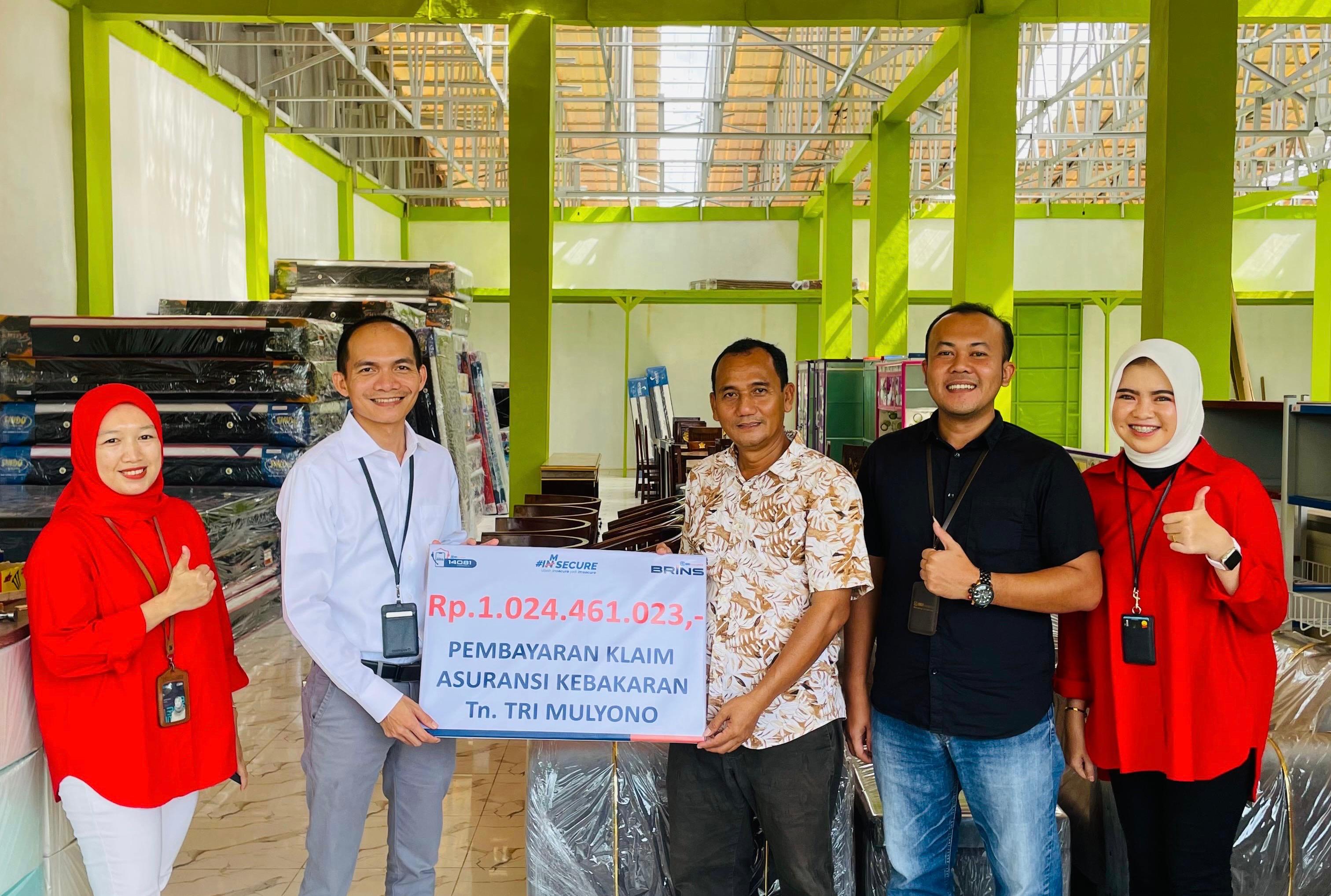 Proses Mudah dan Cepat, BRINS Bayarkan Klaim Asuransi Kebakaran Rp1 M di Bengkulu Selatan