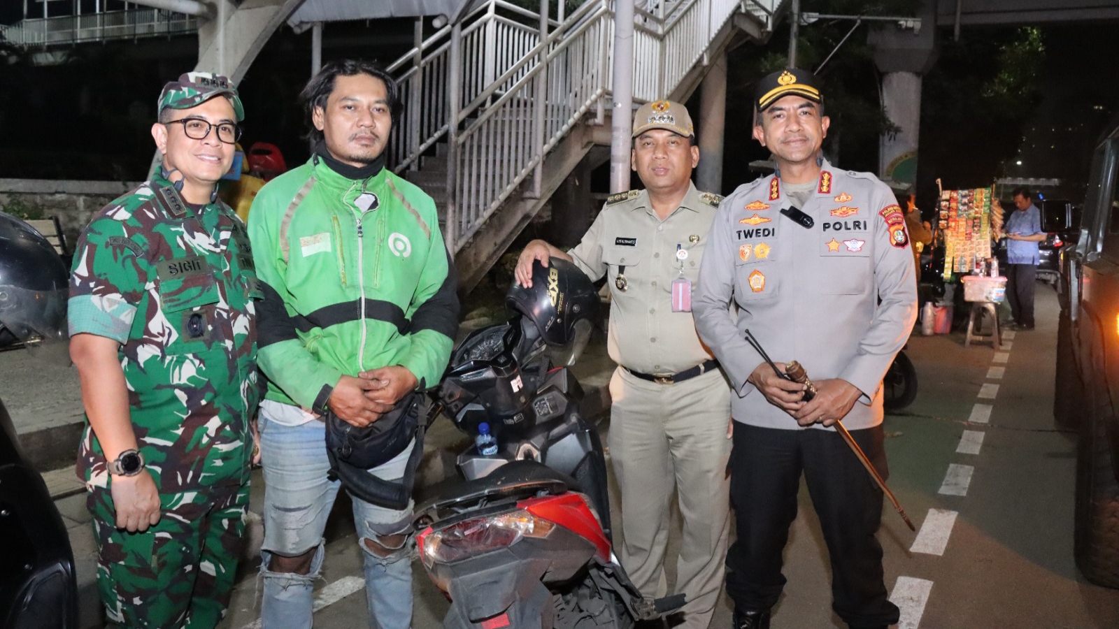 Polres Jakbar Patroli Malam Bareng Forkopimda: Alhamdulillah, Kondusif!