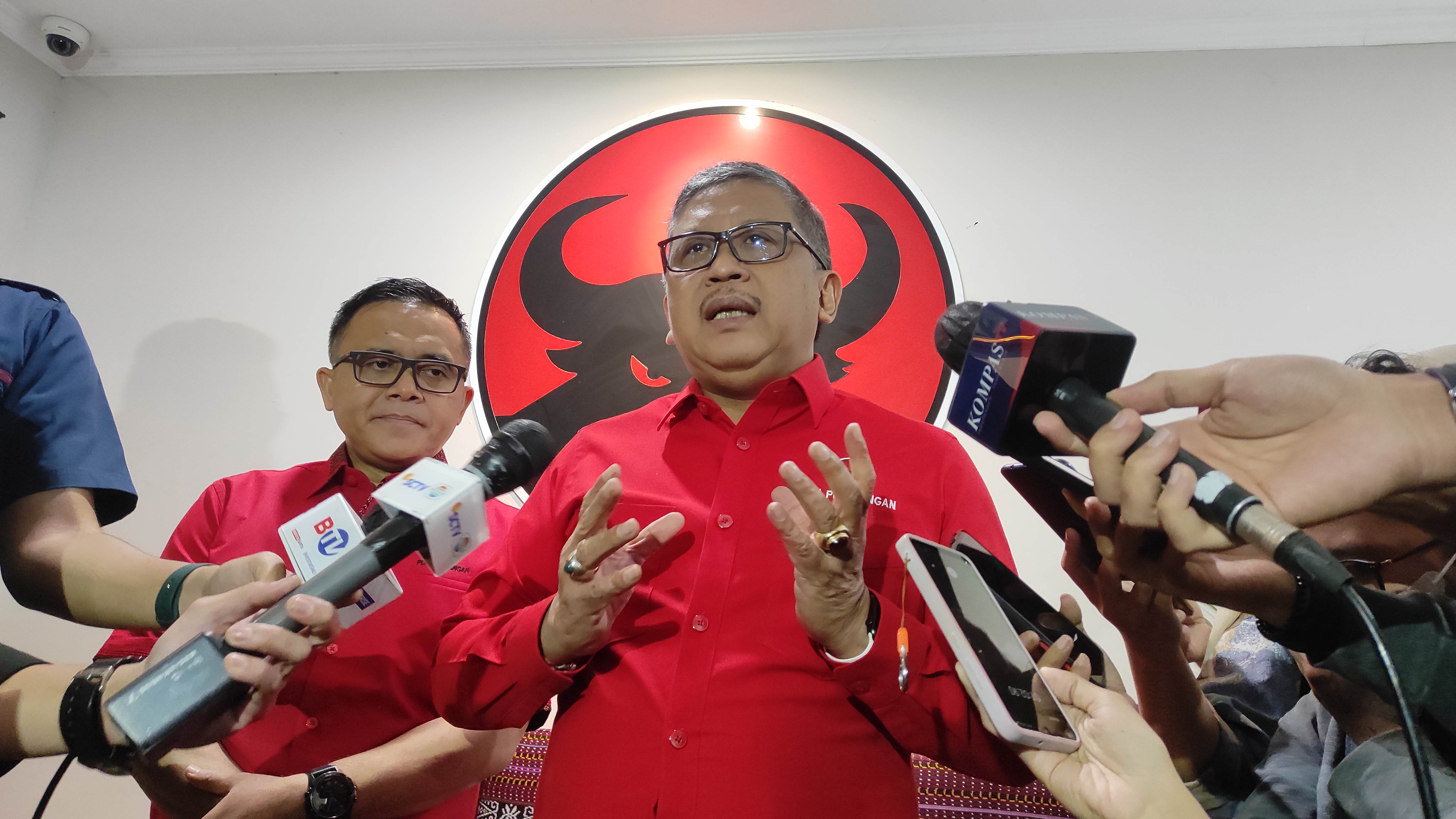 Respons PDIP Soal Video Gibran Hingga Bobby Kampanye di X, 'Hanya Komunikasi Politik Ke Masyarakat '