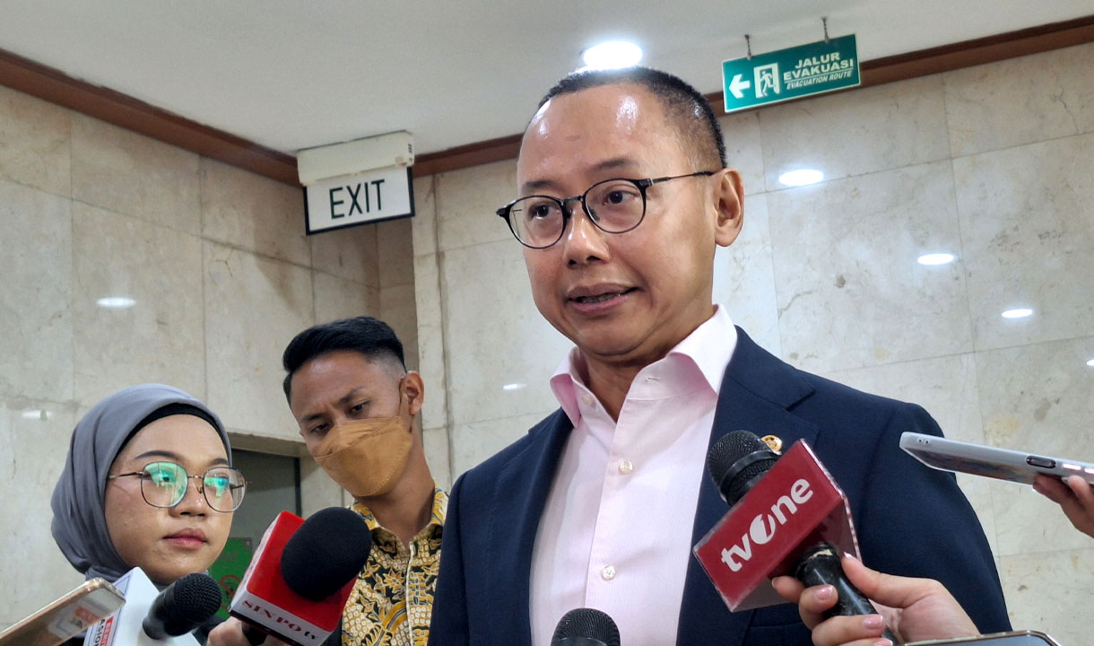 Pimpinan MPR RI Minta Kementerian hingga Pemda Berikan Perusahaan yang Potong Gaji Karyawannya Bila Salat Jumat Sanksi Tegas