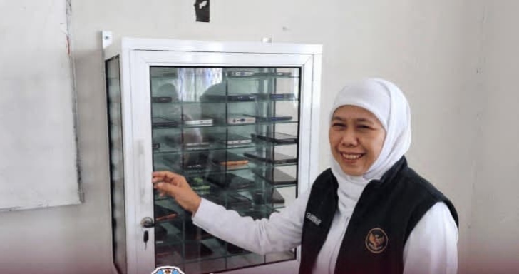 Jatim Batasi Penggunaan Gadget di Sekolah, Siswa Wajib Simpan Ponsel saat KBM