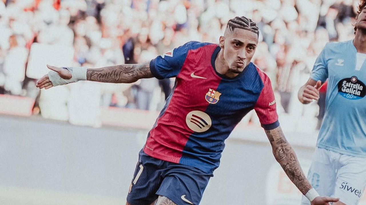 Manchester United Ajukan Tawaran Super Rp 2,7 TRILIUN Demi Rekrut Raphinha, Pejabat Barcelona Kaget!