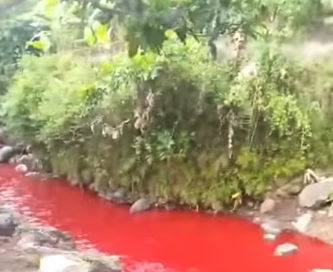 Air Sungai Citarum Mendadak Berwarna Merah Seperti Darah, Kondisinya Kini Memprihantinkan