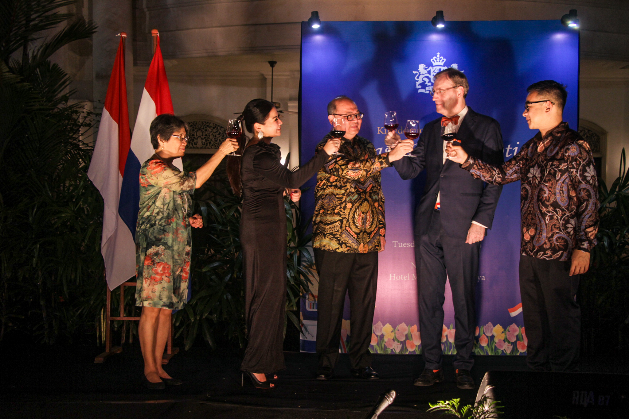 Ulang Tahun Raja Belanda Willem-Alexander Dirayakan di Surabaya