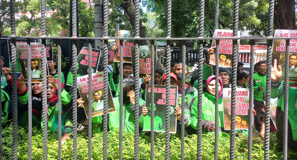 Dukungan Driver Ojol Mengalir untuk Nadiem Makarim, Dekat Secara Historis dan Psikologis