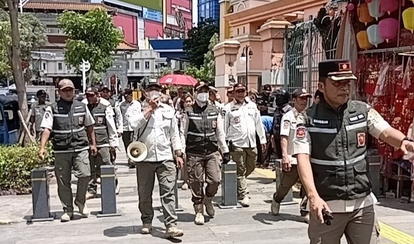 Cegah Aksi Kucing-kucingan, Satpol PP Taman Sari Dirikan Pos Jaga di Kawasan Pecinan Glodok