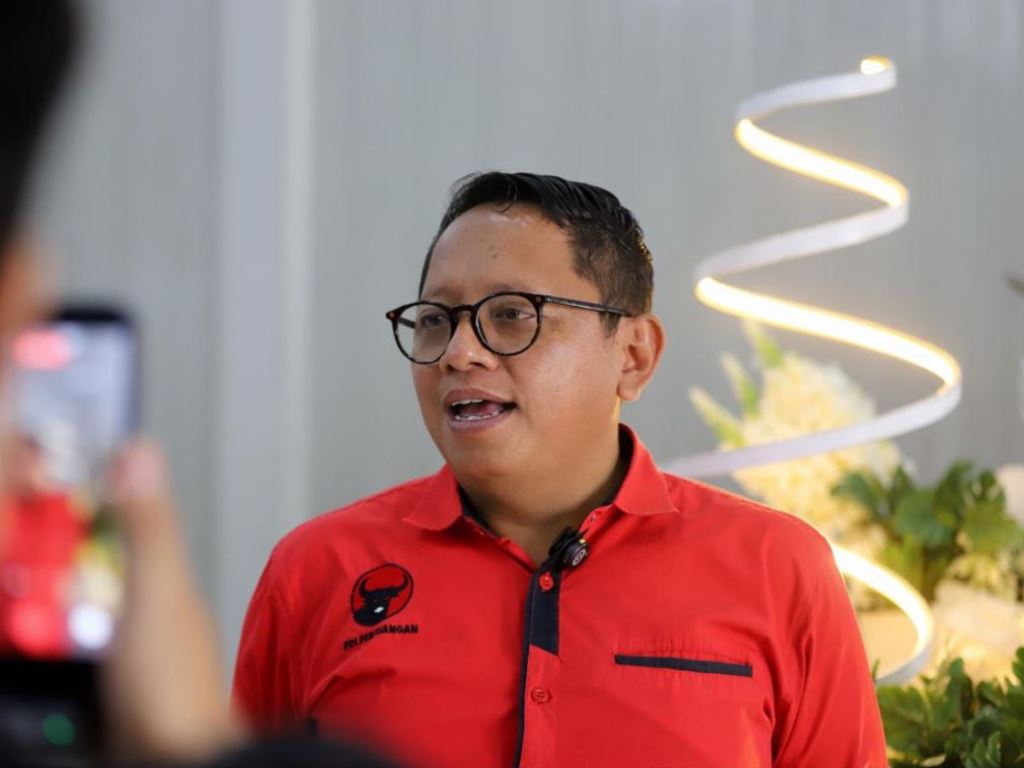 Tak Sinkron dengan Pusat, Saifudin Zuhri Desak Khofifah Cabut SE WFH ASN Hari Rabu