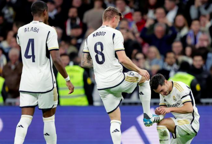 Real Madrid Kembali Puncaki Klasemen La Liga, Gilas Granada 2-0