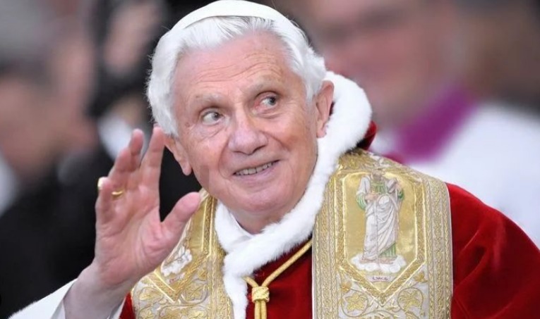 Isi Lengkap Surat Terakhir Paus Benediktus XVI