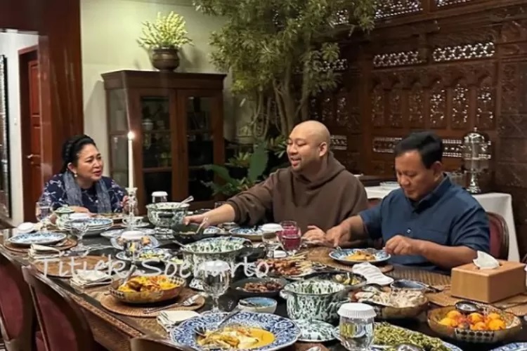 Kumpul Keluarga Bersama Prabowo Subianto, Titiek Soeharto Bikin Netizen Salting