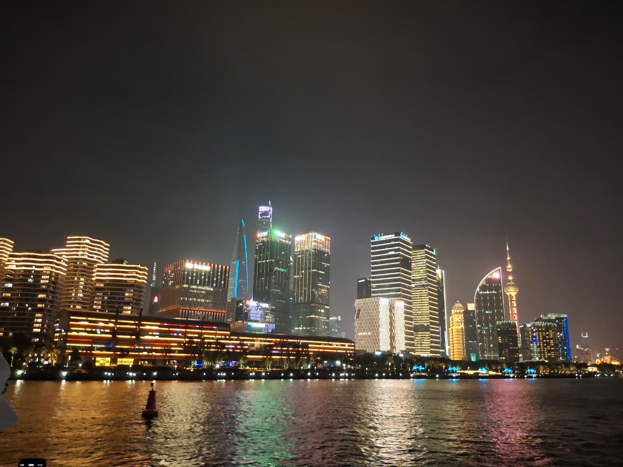 Harian Disway di China International Press Communication Center (CIPCC) (93): Shanghai, Sebuah Kota untuk Warga