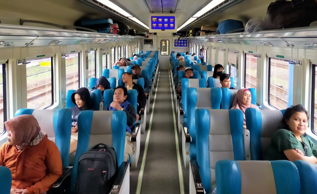 Pemesanan Tiket KA Arus Balik Lebaran 2025 Resmi Dibuka, KAI Imbau Segera Pesan